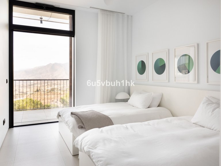 Villa for Sale in Valtocado, Malaga 30