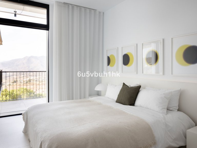 Villa for Sale in Valtocado, Malaga 35