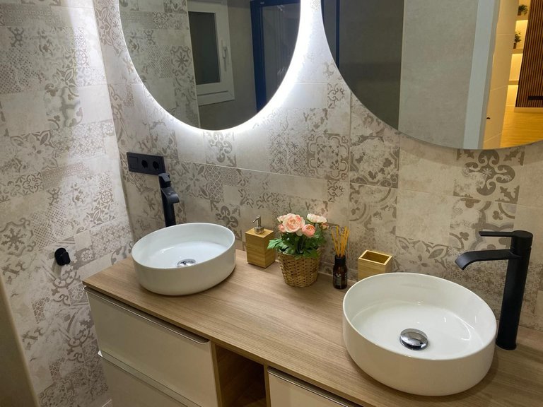 Apartment for Sale in Puerto Banús, Malaga 25
