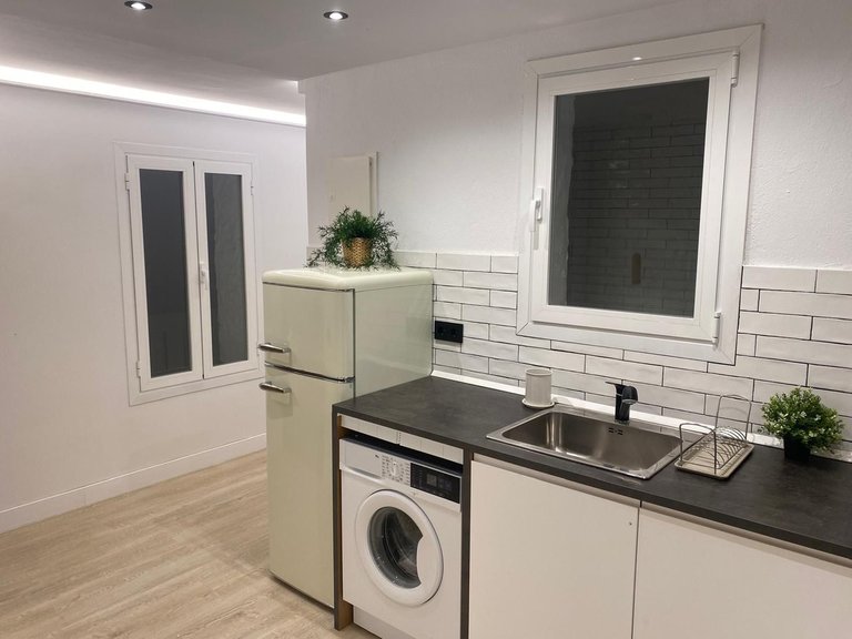 Apartment for Sale in Puerto Banús, Malaga 28