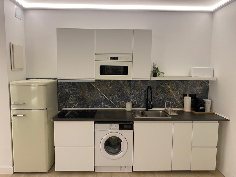 Apartment for Sale in Puerto Banús, Malaga 7
