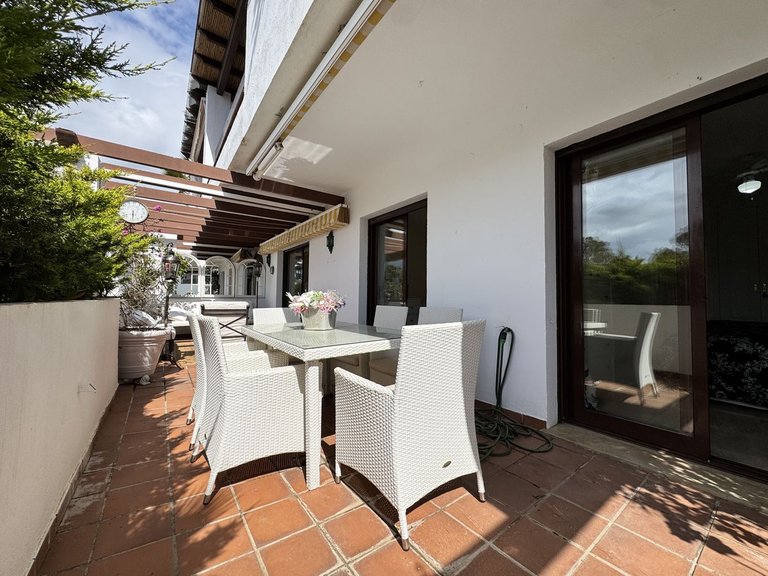 Apartment for Sale in The Golden Mile, Malaga 15