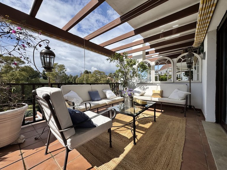 Apartment for Sale in The Golden Mile, Malaga 2