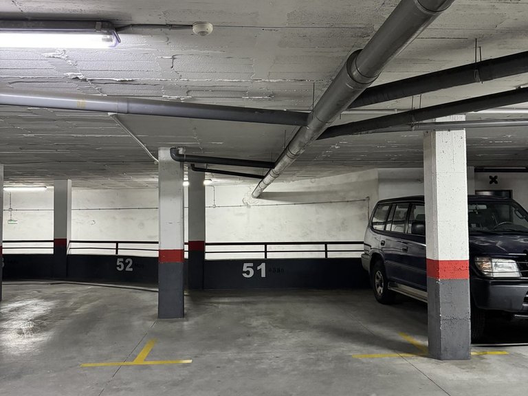 Apartment for Sale in The Golden Mile, Malaga 27