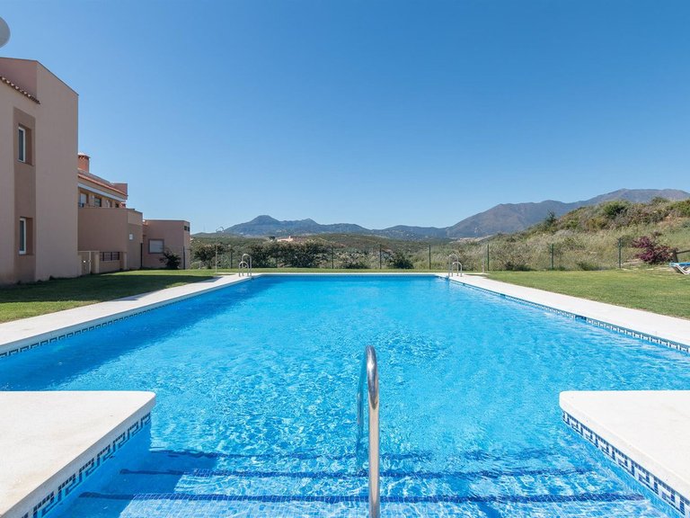 Apartment for Sale in Doña Julia, Malaga 5