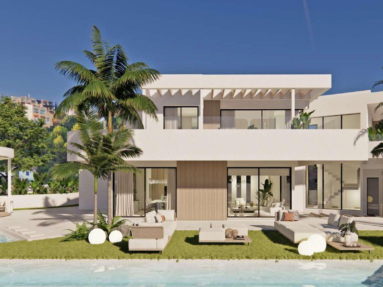 Villa for Sale in Benalmadena, Malaga 23