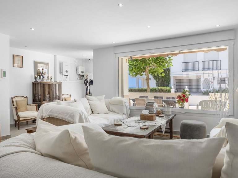 Villa for Sale in La Cala De Mijas, Malaga 7