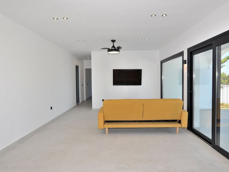 Villa for Sale in El Coto, Malaga 13