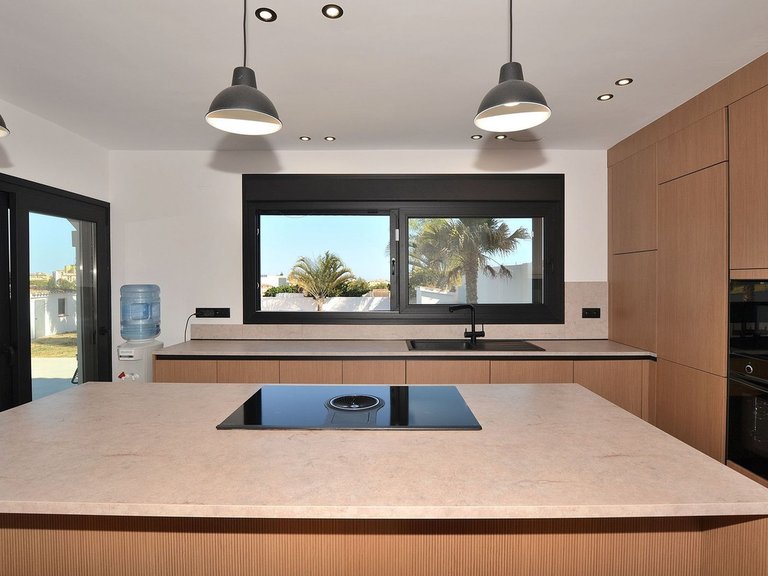Villa for Sale in El Coto, Malaga 19