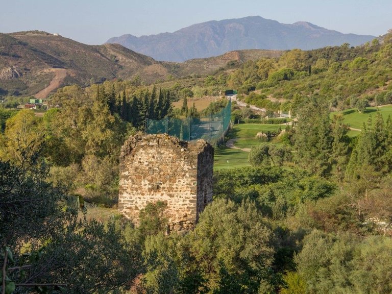 Plot for Sale in Benahavís, Malaga 11