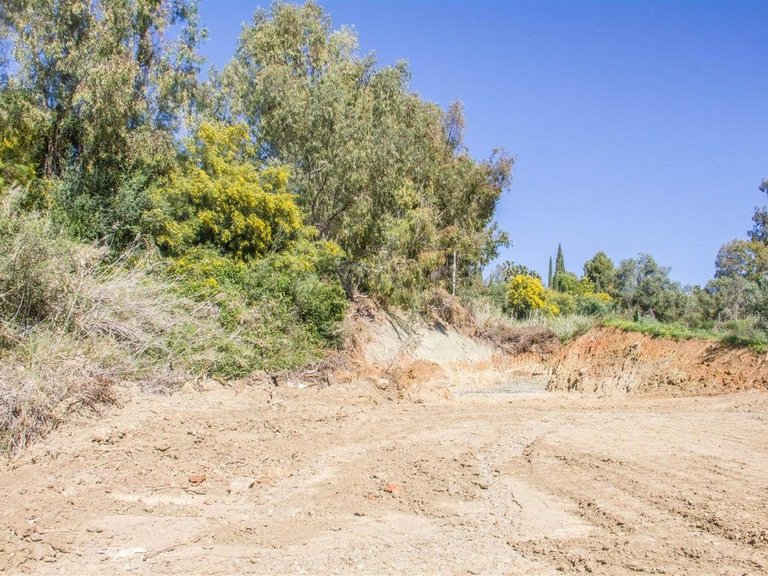 Plot for Sale in Benahavís, Malaga 9