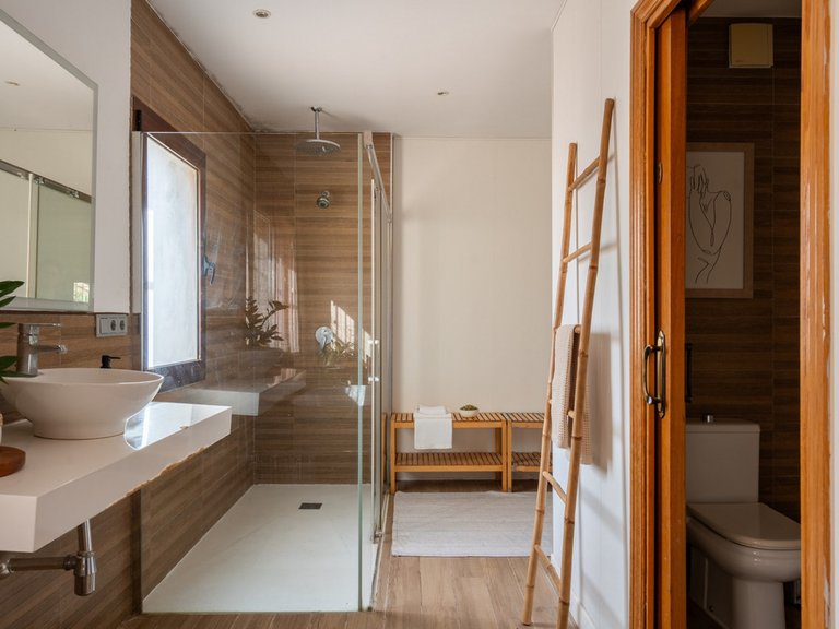 Villa for Sale in Sierrezuela, Malaga 16
