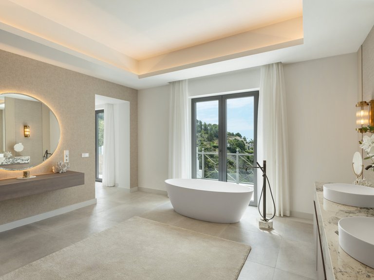 Villa for Sale in Costa del Sol El Madroñal, Malaga 19