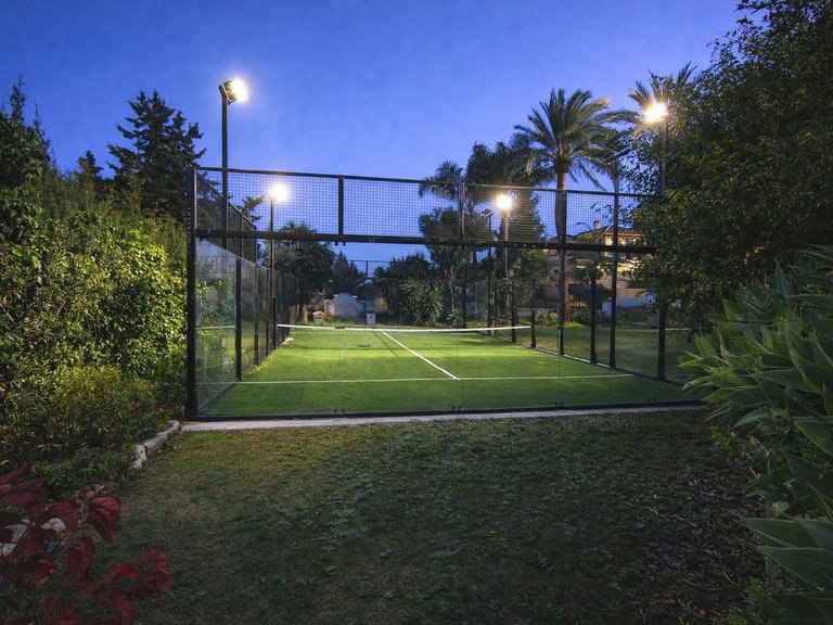 Villa for Sale in Puerto Banús, Malaga 39