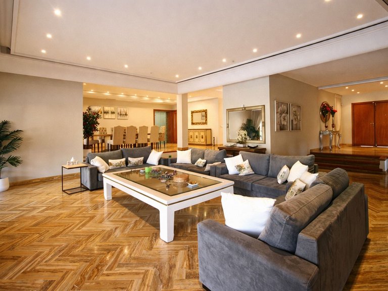 Villa for Sale in Puerto Banús, Malaga 9