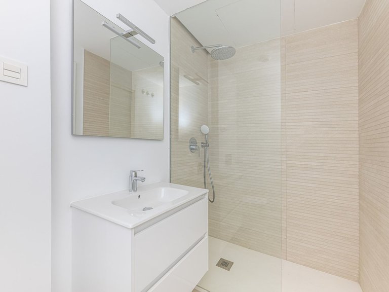 Apartment for Sale in Estepona, Malaga 9