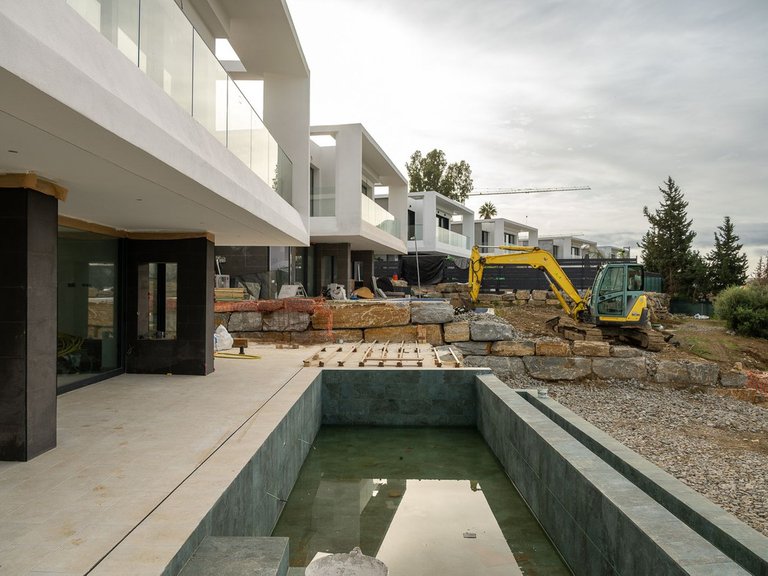 Villa for Sale in Valle Romano, Malaga 18