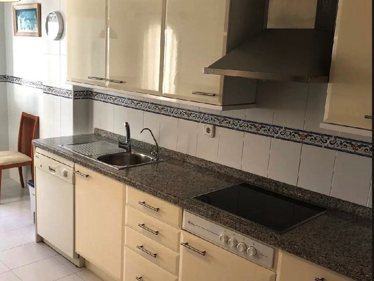 Apartment for Sale in La Duquesa, Malaga 30