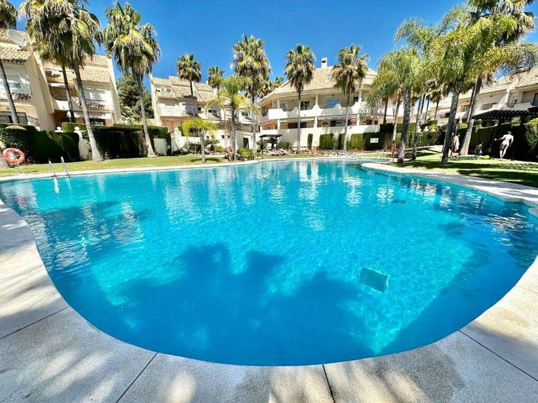 Villa for Sale in Marbella, Malaga 3
