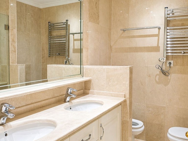 Apartment for Sale in Marbella, Malaga 16