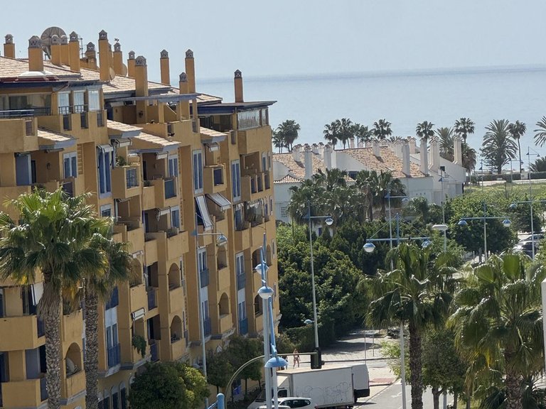 Apartment for Sale in San Pedro De Alcántara, Malaga 1