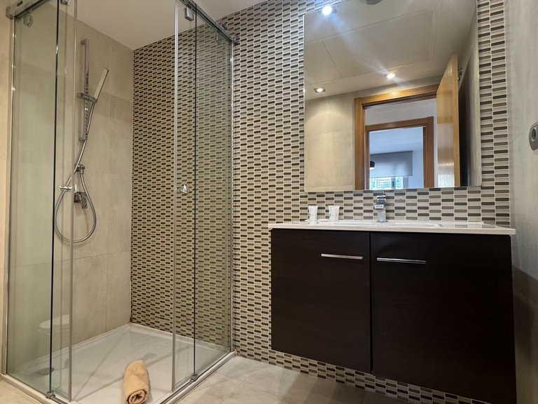 Apartment for Sale in San Pedro De Alcántara, Malaga 26