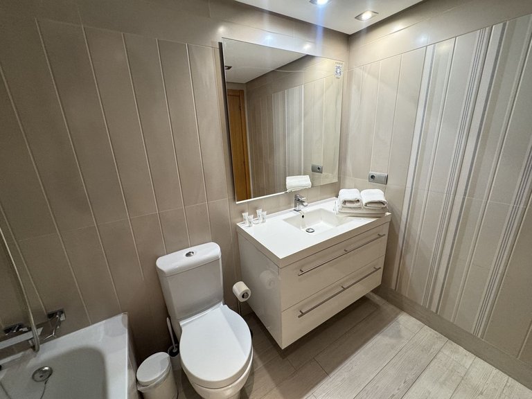 Apartment for Sale in San Pedro De Alcántara, Malaga 39