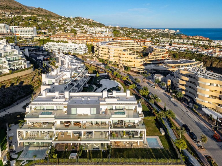 Apartment for Sale in Fuengirola, Malaga 17