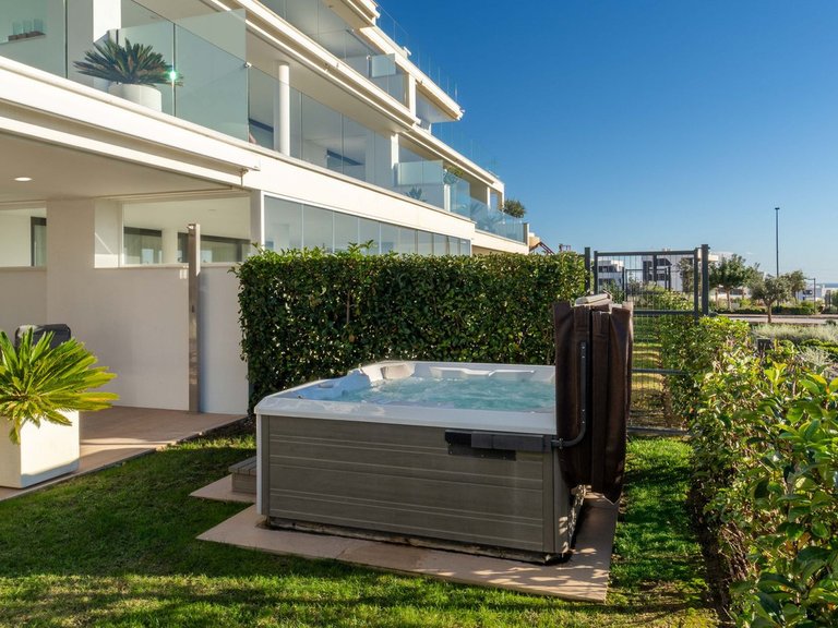 Apartment for Sale in Fuengirola, Malaga 28