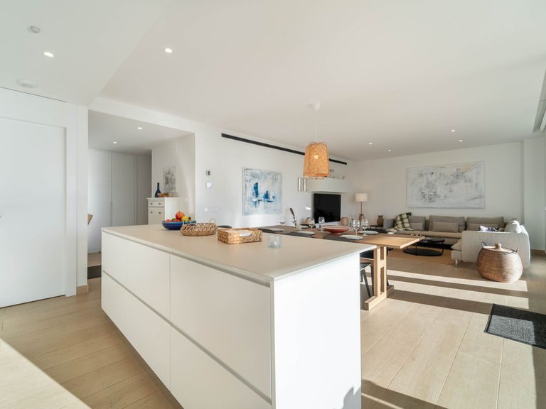 Apartment for Sale in Fuengirola, Malaga 32