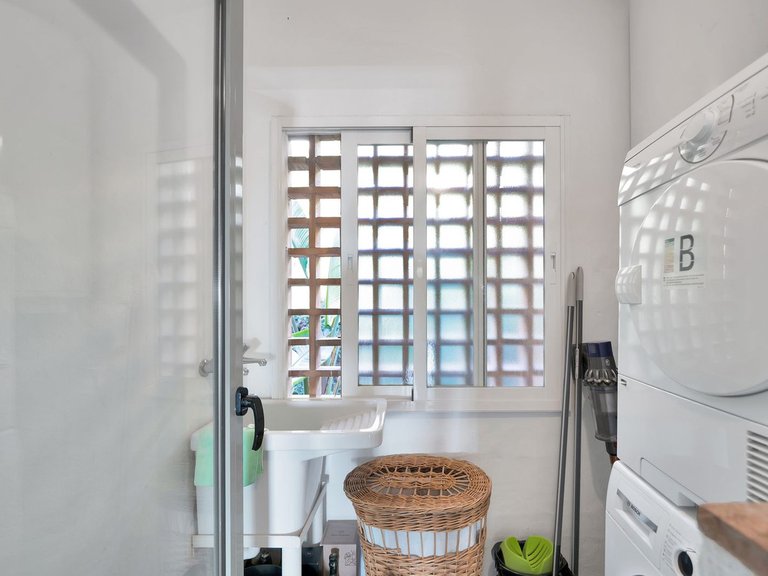 Apartment for Sale in Atalaya, Malaga 10