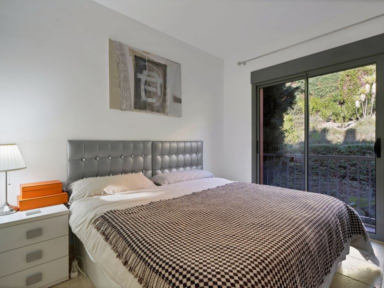 Apartment for Sale in Atalaya, Malaga 19