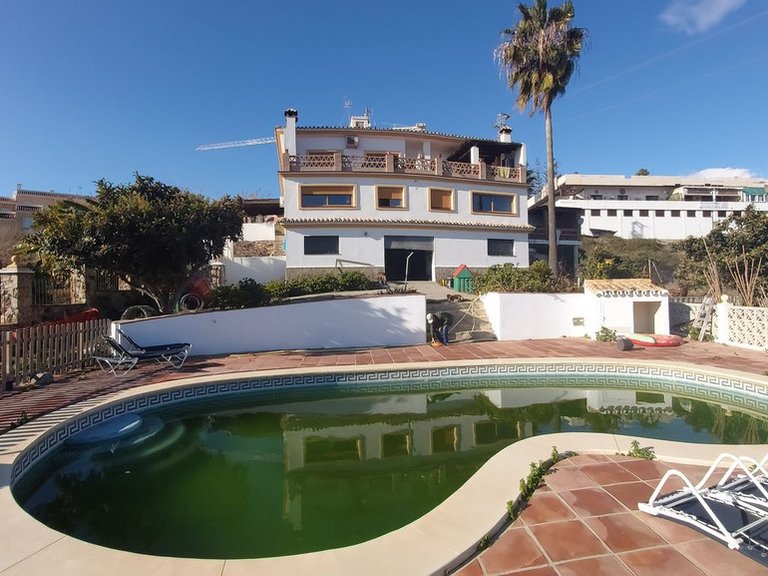Villa for Sale in Cancelada, Malaga 3
