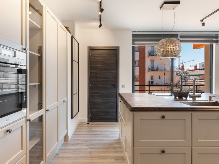 Apartment for Sale in Fuengirola, Malaga 10