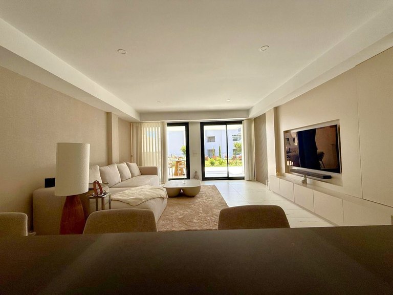 Villa for Sale in Estepona, Malaga 5