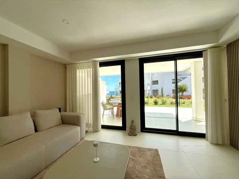 Villa for Sale in Estepona, Malaga 7