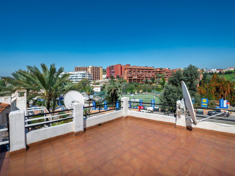 Apartment for Sale in Benalmadena, Malaga 18