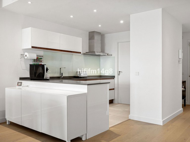 Apartment for Sale in Benahavís, Malaga 10