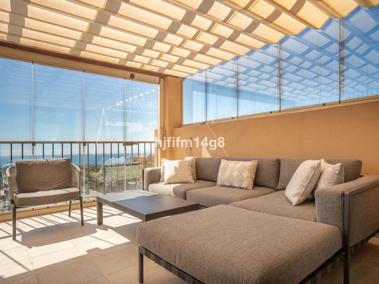 Apartment for Sale in Benahavís, Malaga 3