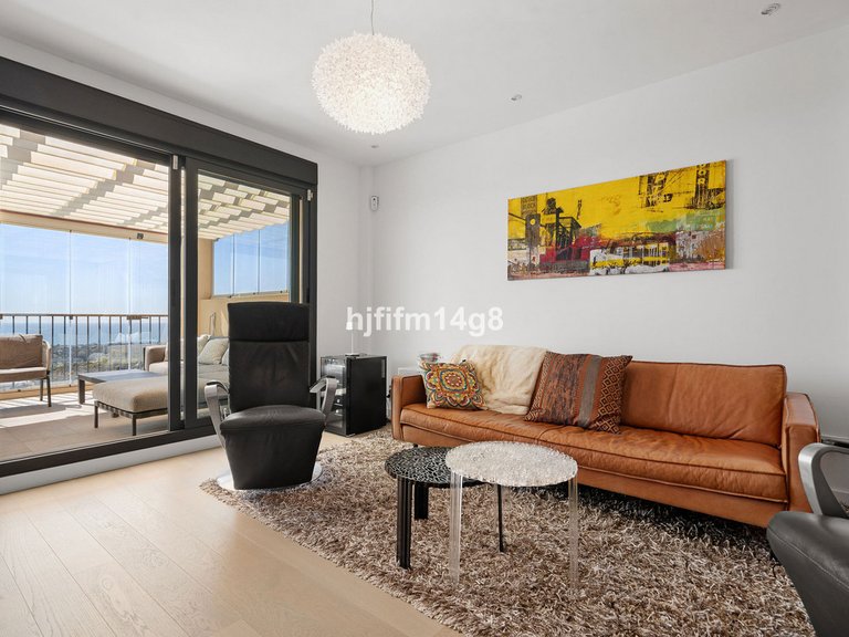 Apartment for Sale in Benahavís, Malaga 6