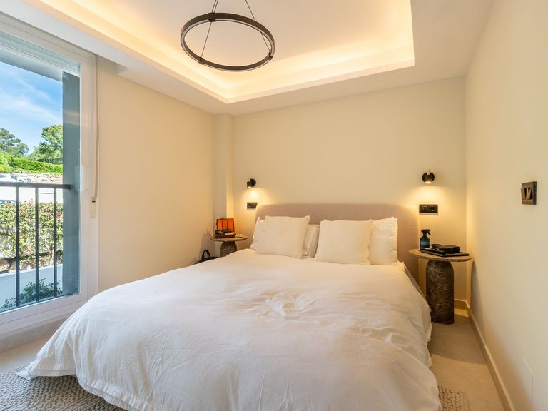 Apartment for Sale in Los Arqueros, Malaga 13