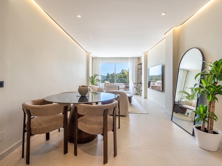 Apartment for Sale in Los Arqueros, Malaga 5