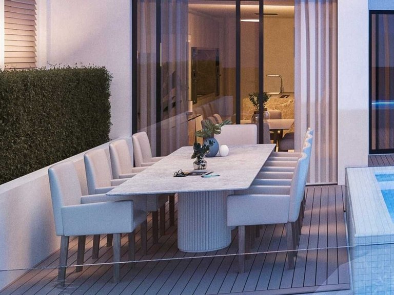 Town House for Sale in Costa del Sol Benalmadena, Malaga 1