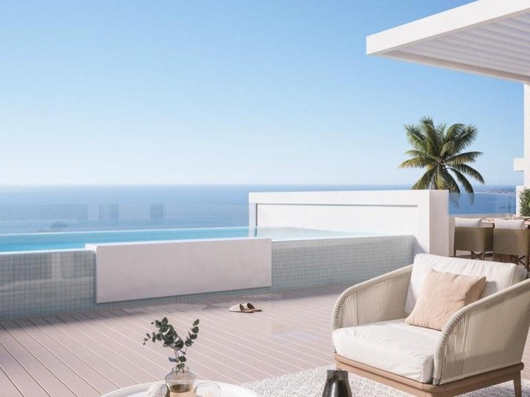 Town House for Sale in Costa del Sol Benalmadena, Malaga 16