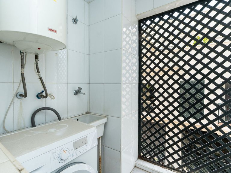 Apartment for Sale in Nueva Andalucía, Malaga 13