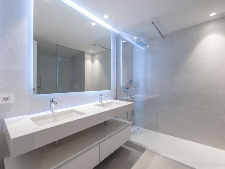 Apartment for Sale in Selwo, Malaga 10