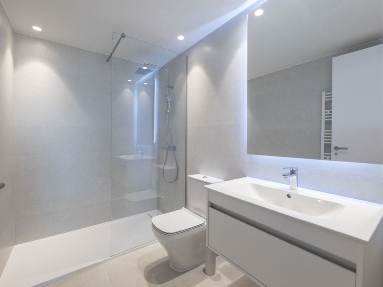 Apartment for Sale in Selwo, Malaga 8