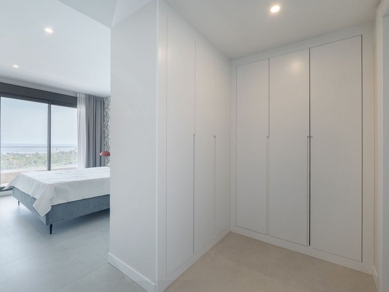 Apartment for Sale in Selwo, Malaga 9
