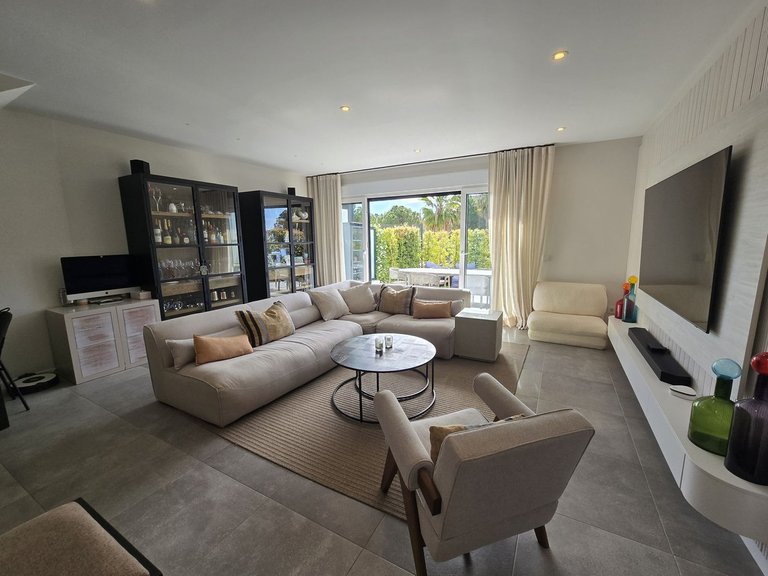 Town House for Sale in Costa del Sol, La Cala De Mijas, Malaga 11