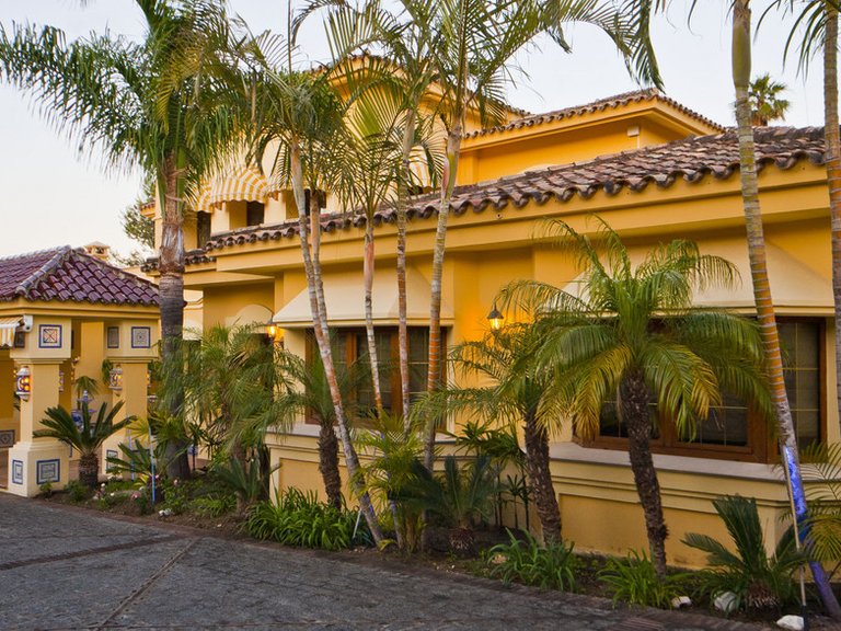 Villa for Sale in Nueva Andalucía, Malaga 17